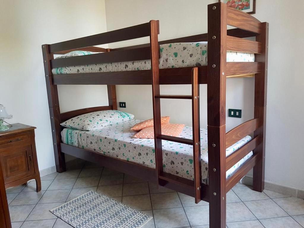 Il Bacio Del Sole Apartment แตร์เตนิอา ภายนอก รูปภาพ