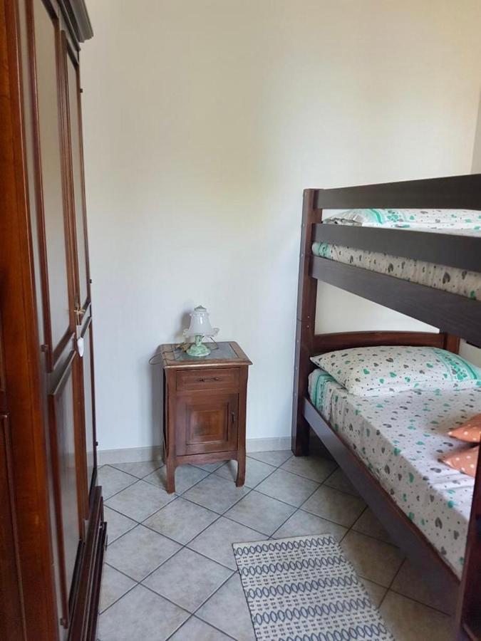Il Bacio Del Sole Apartment แตร์เตนิอา ภายนอก รูปภาพ